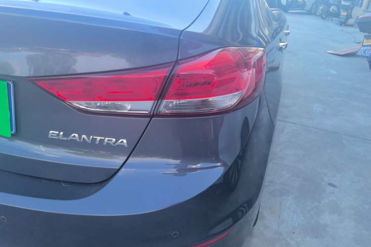 Used Hyundai Elantra (6th Generation / Lingdong) 2020 1.5L CVT Smart & Stylish – Elite Version Right Rear Taillight