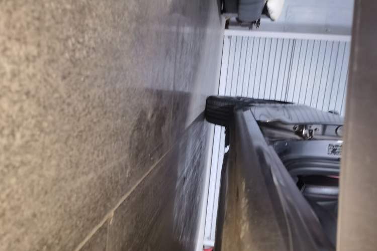 Used Hyundai Elantra (6th Generation / Lingdong) 2020 1.4T Dual-Clutch Xuan Dong · Dynamic Version Right Side Sill