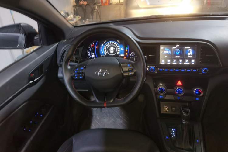 Used Hyundai Elantra (6th Generation / Lingdong) 2020 1.4T Dual-Clutch Xuan Dong · Dynamic Version Steering Wheel