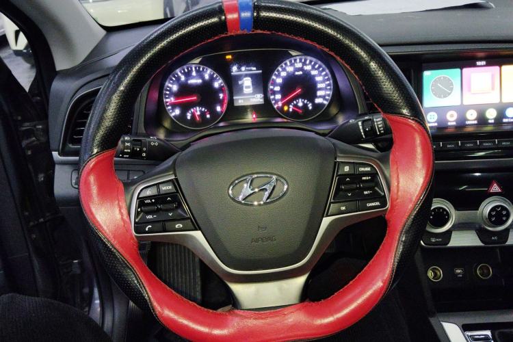 Used Hyundai Elantra (6th Generation / Lingdong) 2020 1.5L CVT Smart & Stylish – Elite Version Steering Wheel
