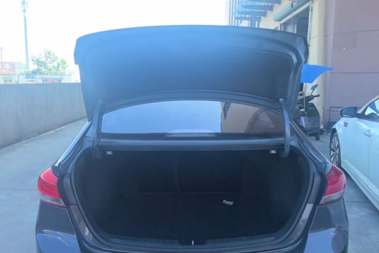 Used Hyundai Elantra (6th Generation / Lingdong) 2020 1.5L CVT Smart & Stylish – Elite Version Trunk