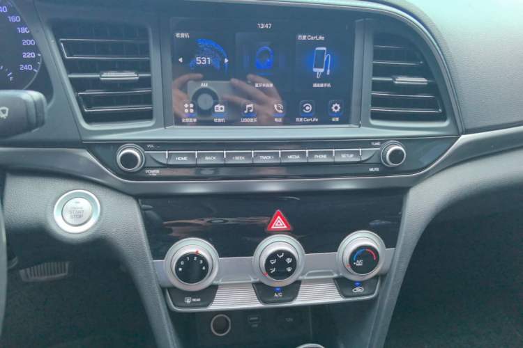 Used Hyundai Elantra (6th Generation / Lingdong) 2020 1.5L CVT Smart & Stylish – Elite Version Audio And AC Panel