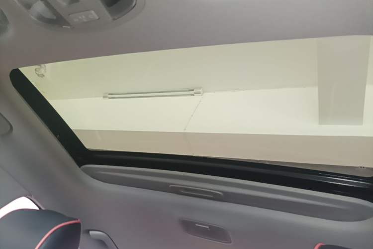 Used Hyundai Elantra (6th Generation / Lingdong) 2020 1.5L CVT Smart & Stylish – Elite Version Headliner