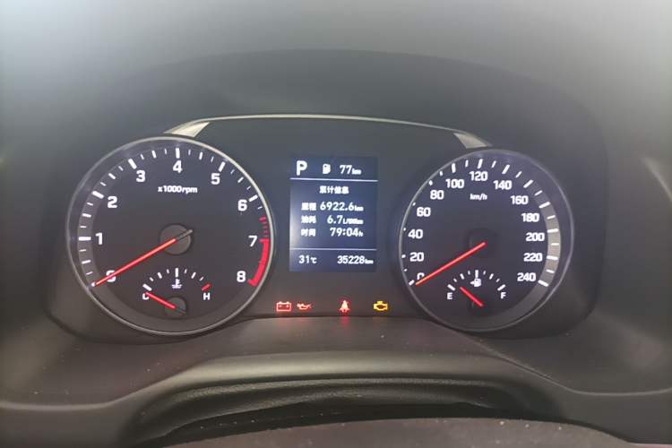 Used Hyundai Elantra (6th Generation / Lingdong) 2020 1.5L CVT Smart & Stylish – Elite Version Instrument Cluster