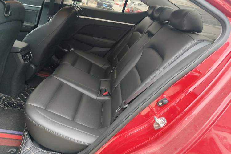 Used Hyundai Elantra (6th Generation / Lingdong) 2020 1.5L CVT Smart & Stylish – Elite Version Interior 4