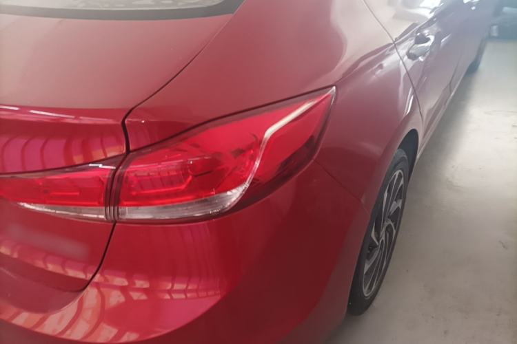 Used Hyundai Elantra (6th Generation / Lingdong) 2020 1.5L CVT Smart & Stylish – Elite Version Right Rear Taillight