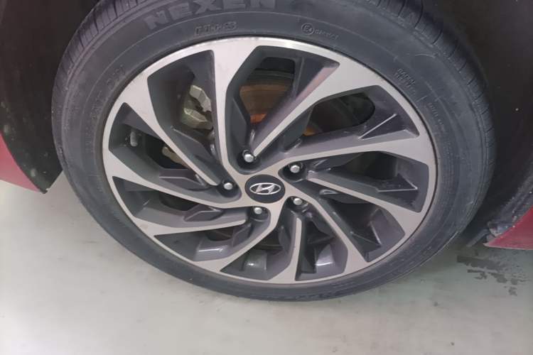 Used Hyundai Elantra (6th Generation / Lingdong) 2020 1.5L CVT Smart & Stylish – Elite Version Right Rear Wheel Hub