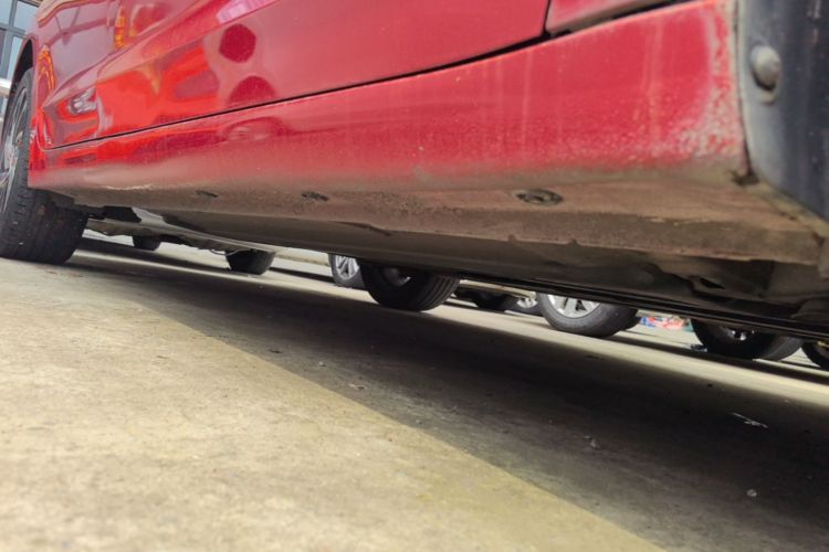 Used Hyundai Elantra (6th Generation / Lingdong) 2020 1.5L CVT Smart & Stylish – Elite Version Right Side Sill