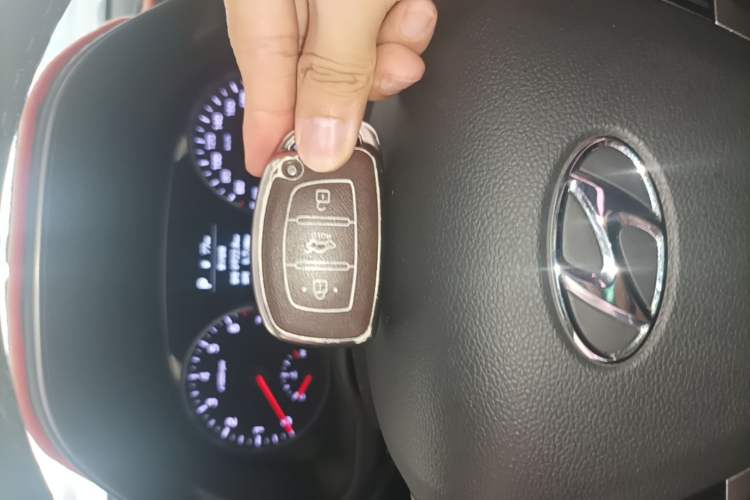 Used Hyundai Elantra (6th Generation / Lingdong) 2020 1.5L CVT Smart & Stylish – Elite Version Vehicle Key