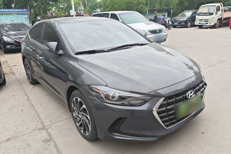 Used Hyundai Elantra (6th Generation / Lingdong) 2020 1.5L CVT Smart & Stylish – Elite Version Front Right 45 Deg