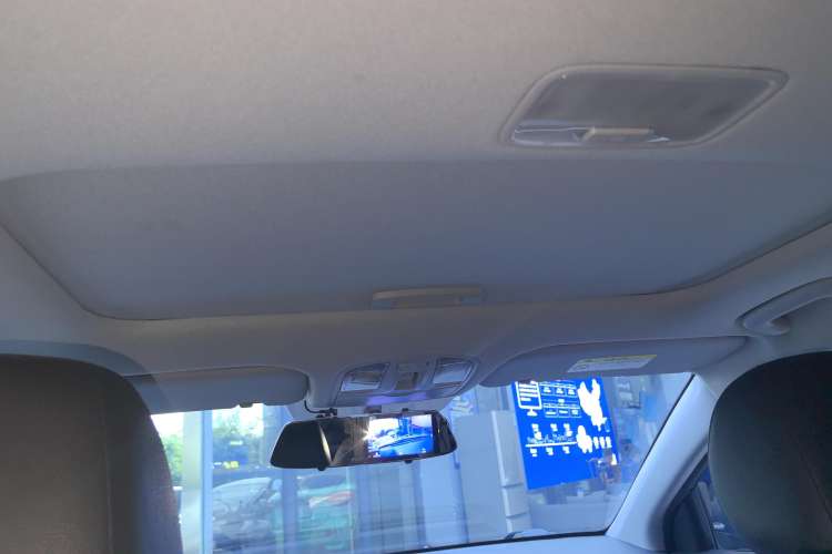 Used Hyundai Elantra (6th Generation / Lingdong) 2020 1.5L CVT Smart & Stylish – Elite Version Headliner