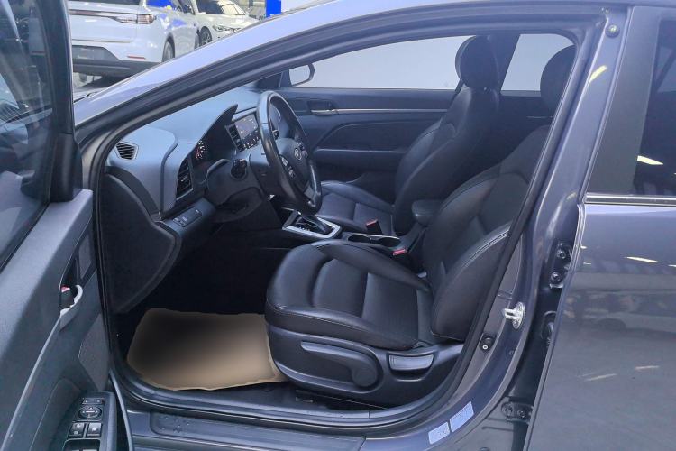 Used Hyundai Elantra (6th Generation / Lingdong) 2020 1.5L CVT Smart & Stylish – Elite Version Left Front Seat