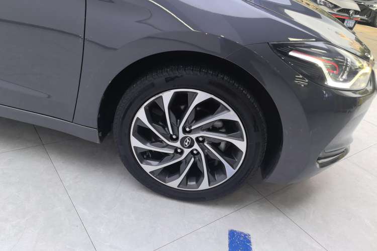 Used Hyundai Elantra (6th Generation / Lingdong) 2020 1.5L CVT Smart & Stylish – Elite Version Left Front Wheel Hub