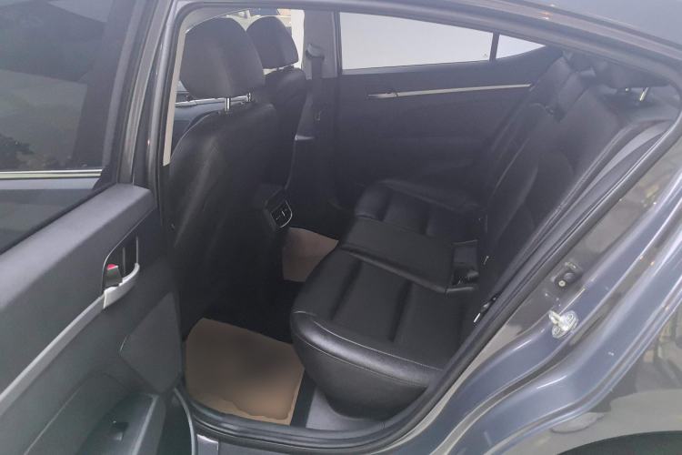 Used Hyundai Elantra (6th Generation / Lingdong) 2020 1.5L CVT Smart & Stylish – Elite Version Left Rear Seat