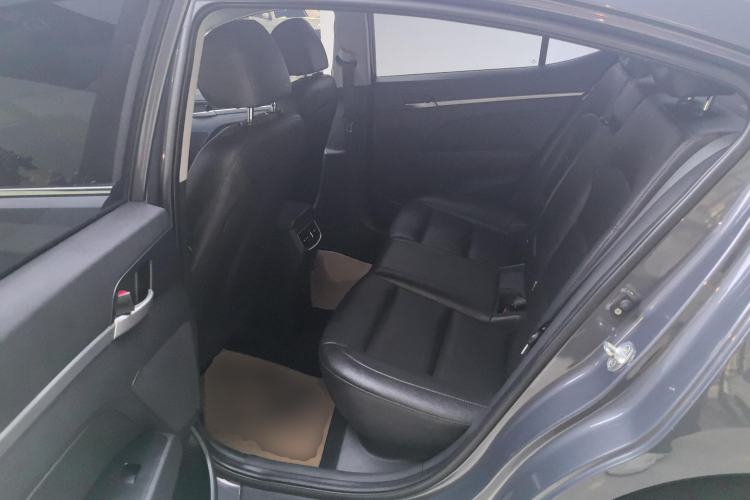 Used Hyundai Elantra (6th Generation / Lingdong) 2020 1.5L CVT Smart & Stylish – Elite Version Left Rear Seat