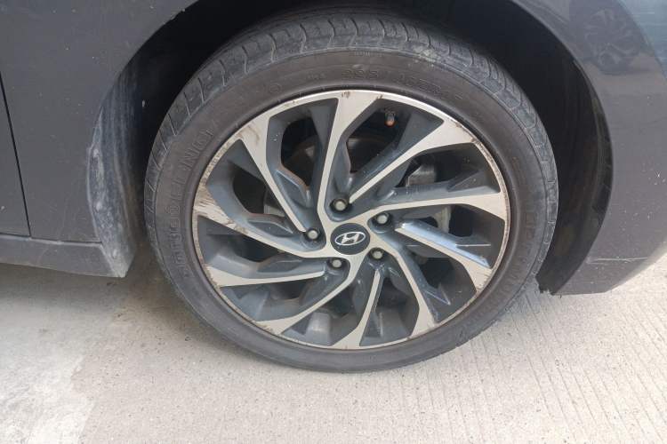 Used Hyundai Elantra (6th Generation / Lingdong) 2020 1.4T Dual-Clutch Xuan Dong · Dynamic Version Right Front Wheel Hub