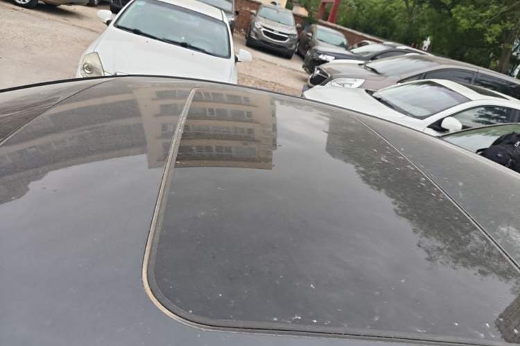 Used Hyundai Elantra (6th Generation / Lingdong) 2020 1.5L CVT Smart & Stylish – Elite Version Roof