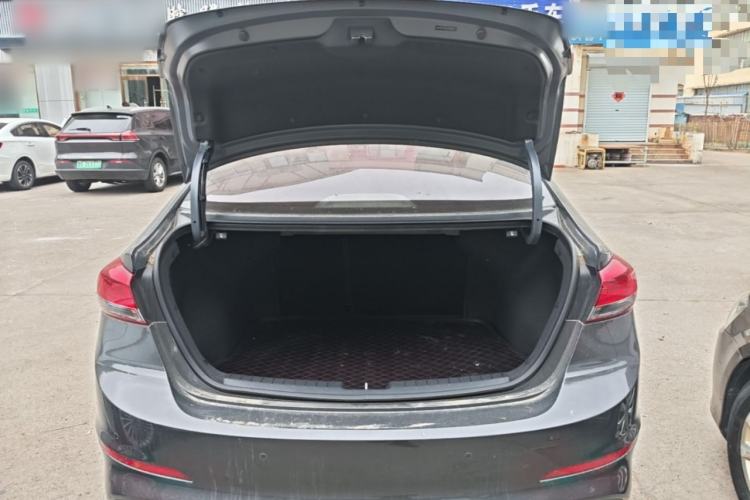 Used Hyundai Elantra (6th Generation / Lingdong) 2020 1.5L CVT Smart & Stylish – Elite Version Trunk