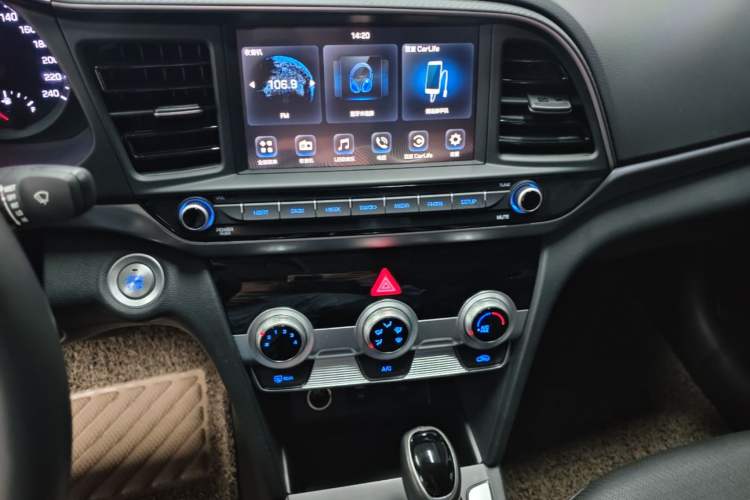 Used Hyundai Elantra (6th Generation / Lingdong) 2020 1.5L CVT Smart & Stylish – Elite Version Audio And AC Panel