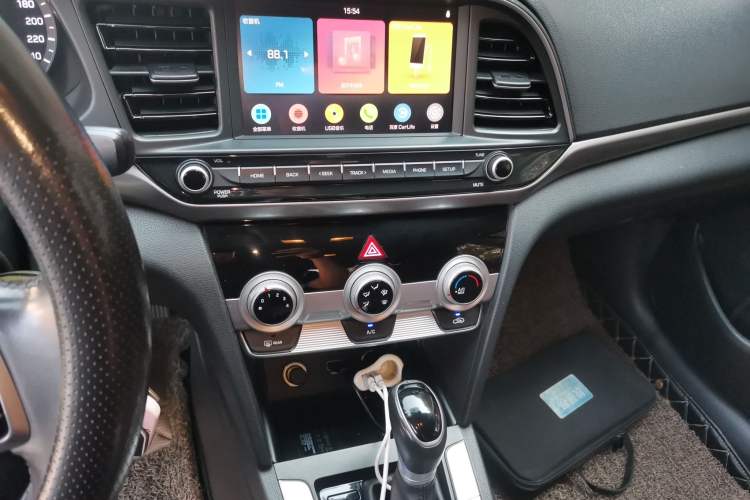 Used Hyundai Elantra (6th Generation / Lingdong) 2020 1.5L CVT Smart & Stylish – Elite Version Audio And AC Panel