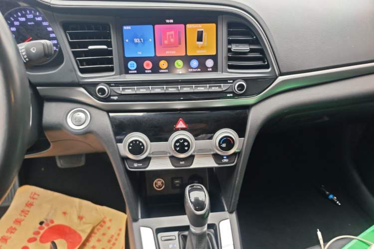 Used Hyundai Elantra (6th Generation / Lingdong) 2020 1.5L CVT Smart & Stylish – Elite Version Audio And AC Panel