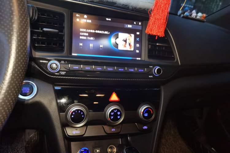 Used Hyundai Elantra (6th Generation / Lingdong) 2020 1.4T Dual-Clutch Xuan Dong · Dynamic Version Audio And AC Panel