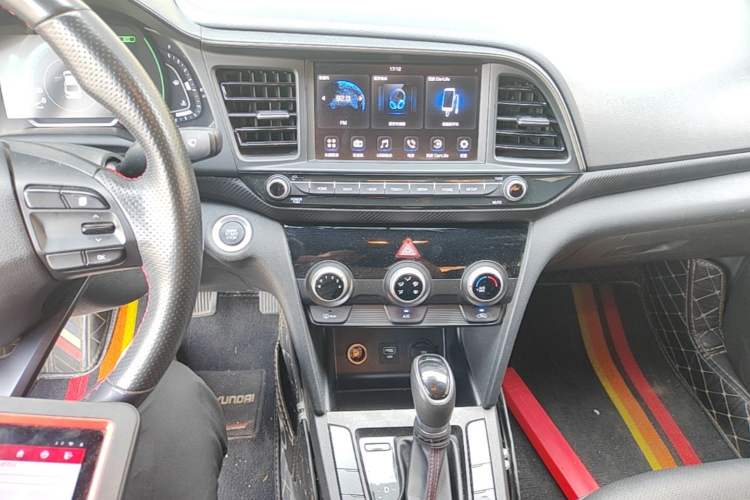 Used Hyundai Elantra (6th Generation / Lingdong) 2020 1.4T Dual-Clutch Xuan Dong · Dynamic Version Audio And AC Panel