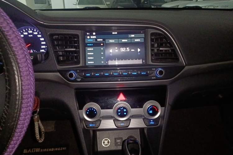 Used Hyundai Elantra (6th Generation / Lingdong) 2020 1.5L CVT Smart & Stylish – Elite Version Audio And AC Panel