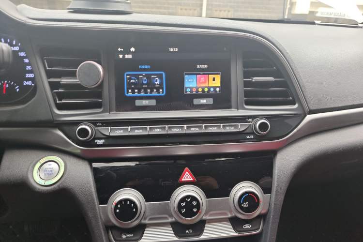 Used Hyundai Elantra (6th Generation / Lingdong) 2020 1.5L CVT Smart & Stylish – Elite Version Audio And AC Panel
