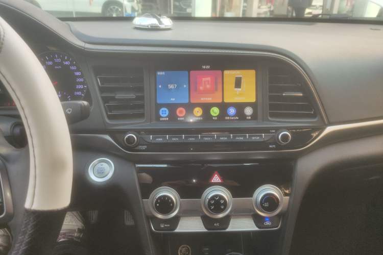 Used Hyundai Elantra (6th Generation / Lingdong) 2020 1.5L CVT Smart & Stylish – Elite Version Audio And AC Panel