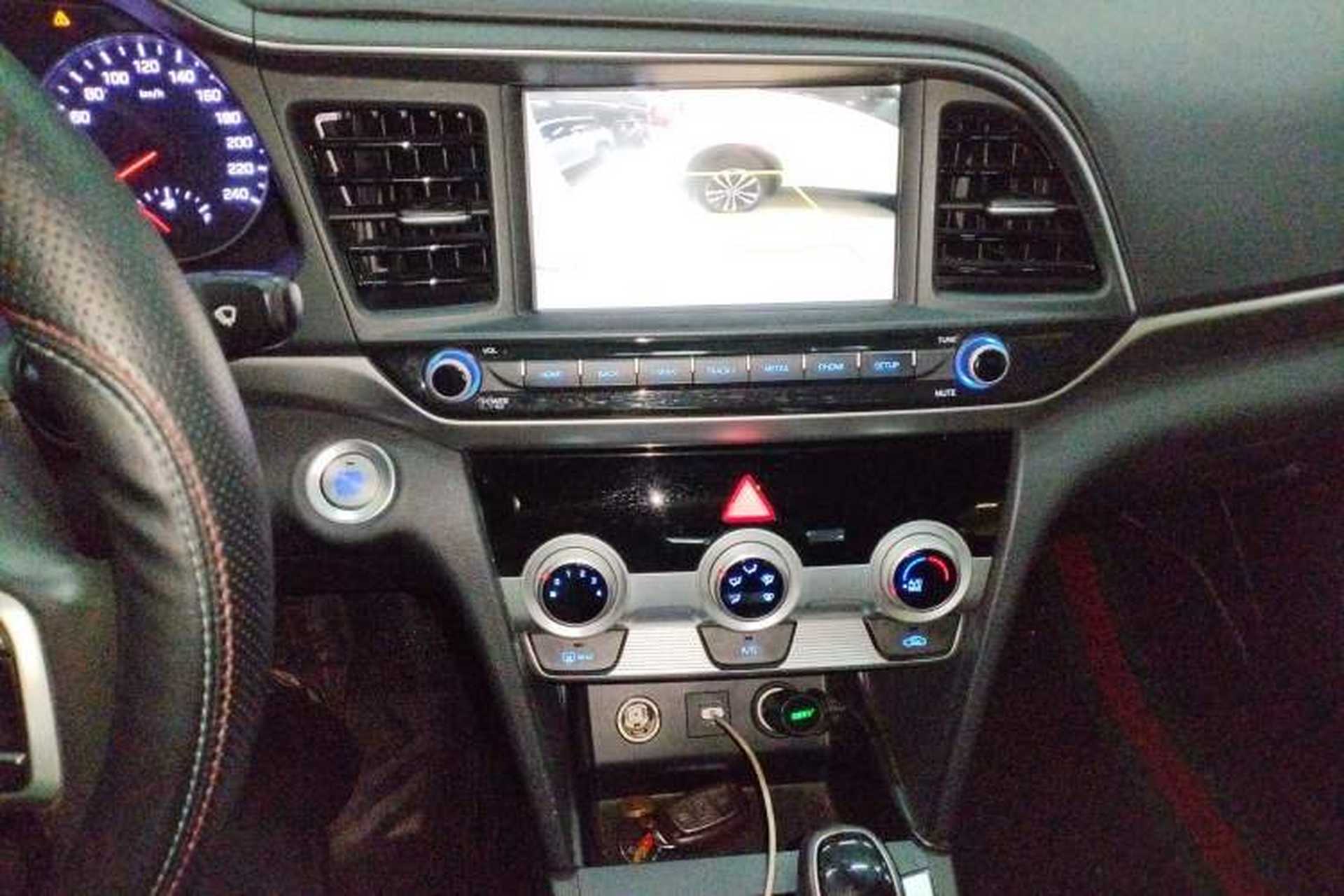 Used Hyundai Elantra (6th Generation / Lingdong) 2020 1.5L CVT Smart & Stylish – Elite Version Audio And AC Panel