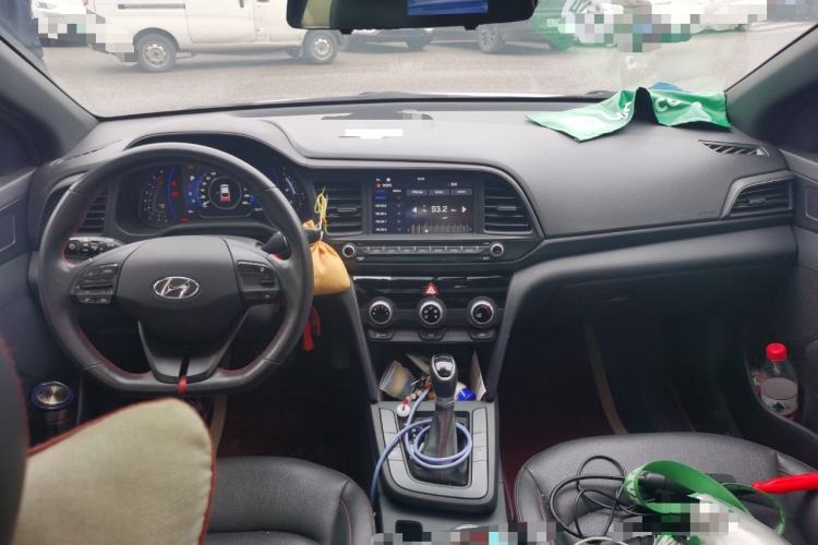 Used Hyundai Elantra (6th Generation / Lingdong) 2020 1.4T Dual-Clutch Xuan Dong · Dynamic Version Center Console