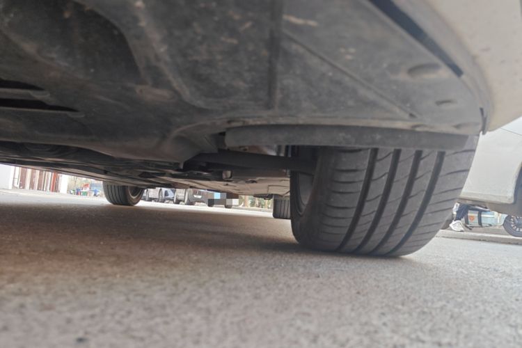 Used Hyundai Elantra (6th Generation / Lingdong) 2020 1.4T Dual-Clutch Xuan Dong · Dynamic Version Chassis Front Left