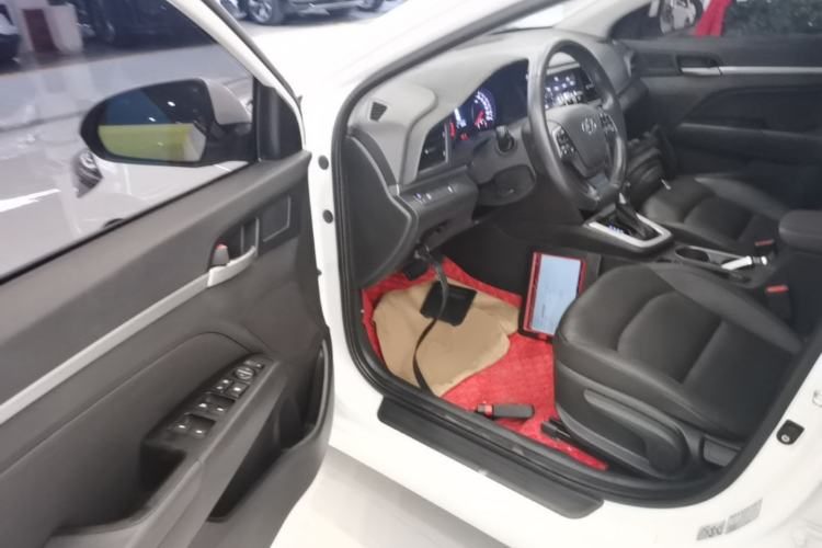 Used Hyundai Elantra (6th Generation / Lingdong) 2020 1.5L CVT Smart & Stylish – Elite Version Driver Seat