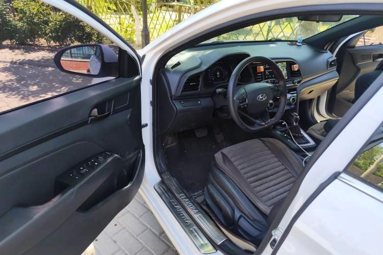 Used Hyundai Elantra (6th Generation / Lingdong) 2020 1.4T Dual-Clutch Xuan Dong · Dynamic Version Driver Seat