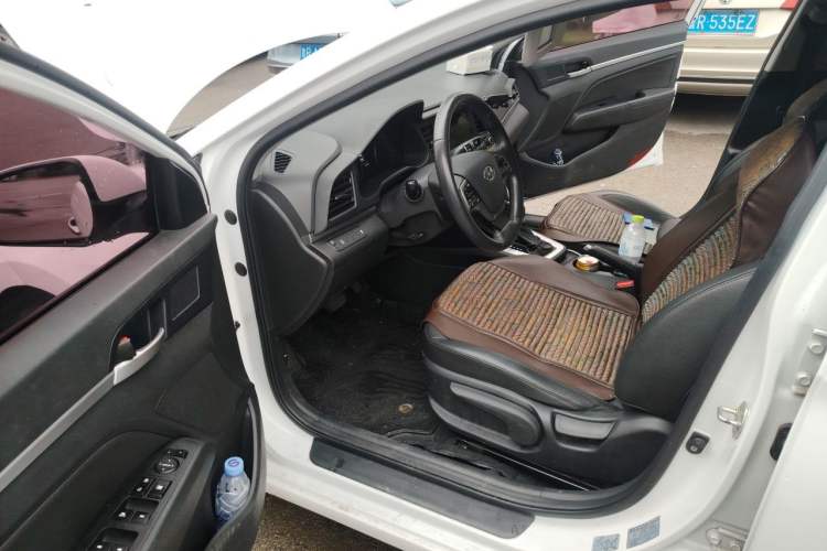Used Hyundai Elantra (6th Generation / Lingdong) 2020 1.5L CVT Smart & Stylish – Elite Version Driver Seat