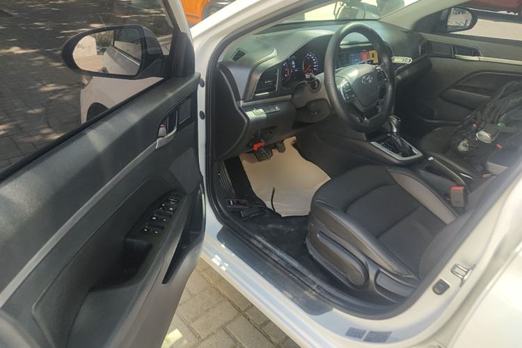 Used Hyundai Elantra (6th Generation / Lingdong) 2020 1.5L CVT Smart & Stylish – Elite Version Driver Seat