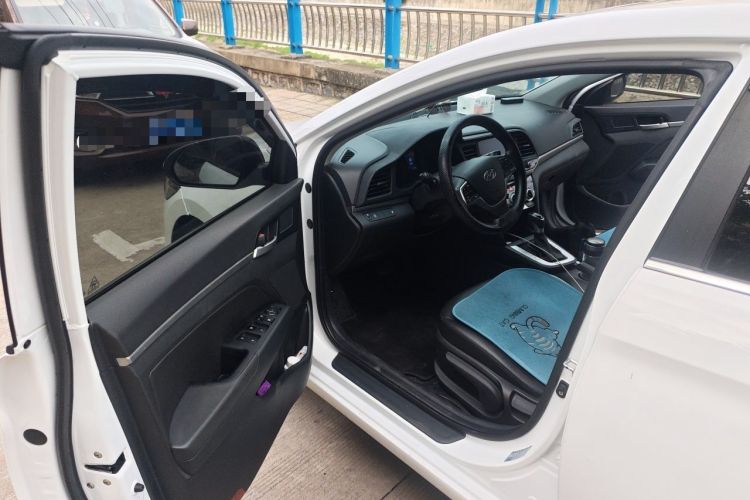 Used Hyundai Elantra (6th Generation / Lingdong) 2020 1.5L CVT Smart & Stylish – Elite Version Driver Seat