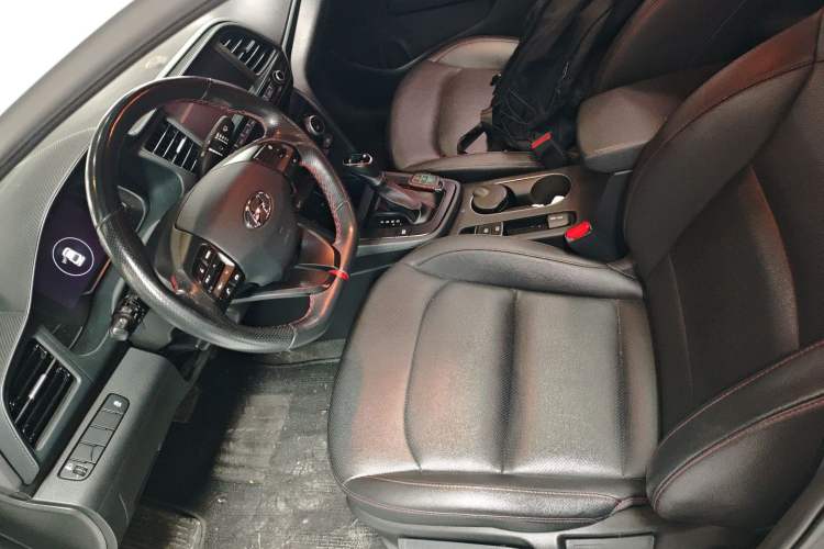Used Hyundai Elantra (6th Generation / Lingdong) 2020 1.4T Dual-Clutch Xuan Dong · Dynamic Version Driver Seat