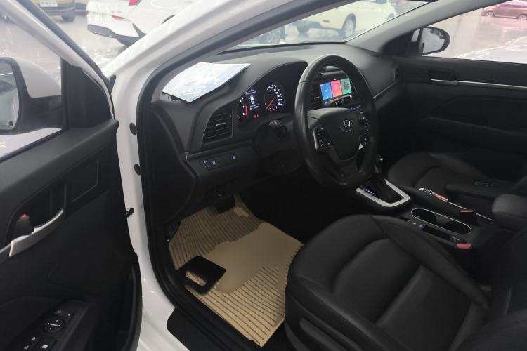 Used Hyundai Elantra (6th Generation / Lingdong) 2020 1.5L CVT Smart & Stylish – Elite Version Driver Seat