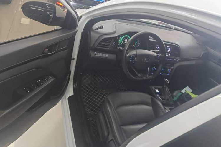Used Hyundai Elantra (6th Generation / Lingdong) 2020 1.4T Dual-Clutch Xuan Dong · Dynamic Version Driver Seat