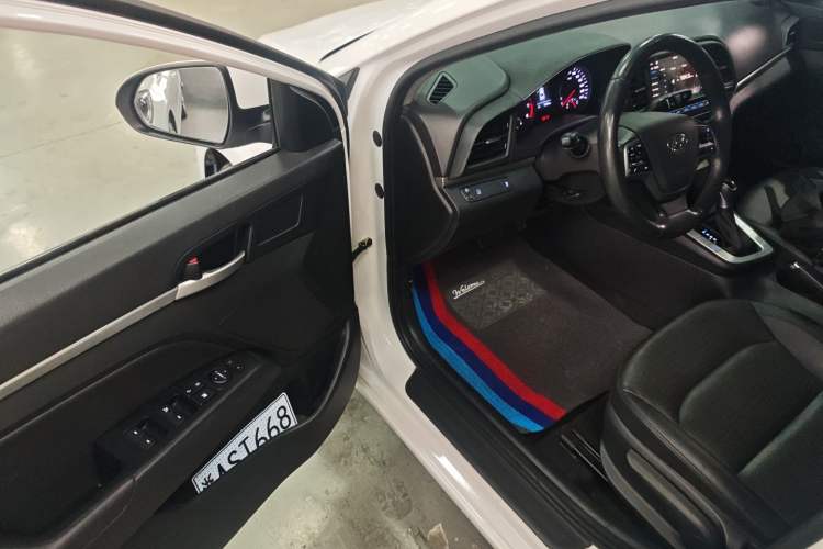 Used Hyundai Elantra (6th Generation / Lingdong) 2020 1.5L CVT Smart & Stylish – Elite Version Driver Seat