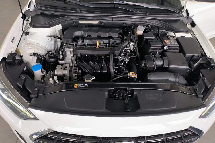 Used Hyundai Elantra (6th Generation / Lingdong) 2020 1.5L CVT Smart & Stylish – Elite Version Engine Bay