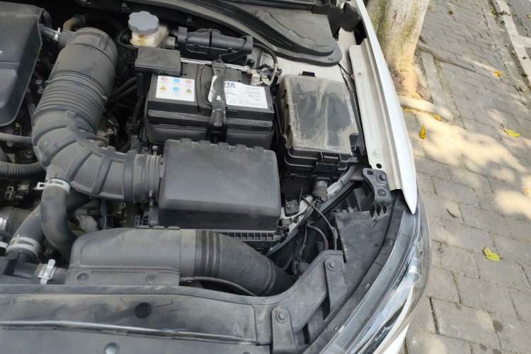 Used Hyundai Elantra (6th Generation / Lingdong) 2020 1.4T Dual-Clutch Xuan Dong · Dynamic Version Engine Bay Left