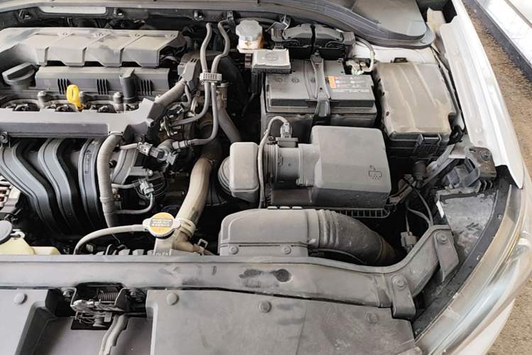Used Hyundai Elantra (6th Generation / Lingdong) 2020 1.5L CVT Smart & Stylish – Elite Version Engine Bay Left