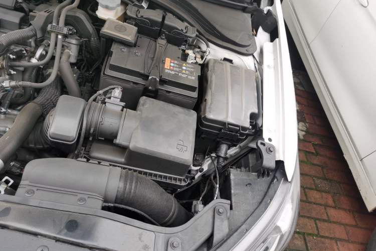 Used Hyundai Elantra (6th Generation / Lingdong) 2020 1.5L CVT Smart & Stylish – Elite Version Engine Bay Left
