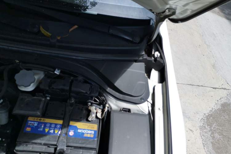 Used Hyundai Elantra (6th Generation / Lingdong) 2020 1.5L CVT Smart & Stylish – Elite Version Engine Bay Left
