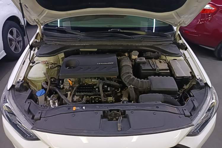 Used Hyundai Elantra (6th Generation / Lingdong) 2020 1.4T Dual-Clutch Xuan Dong · Dynamic Version Engine Bay
