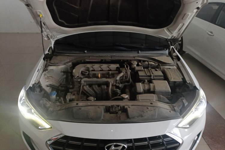 Used Hyundai Elantra (6th Generation / Lingdong) 2020 1.5L CVT Smart & Stylish – Elite Version Engine Bay