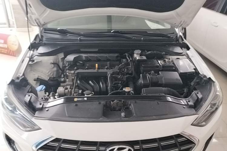Used Hyundai Elantra (6th Generation / Lingdong) 2020 1.5L CVT Smart & Stylish – Elite Version Engine Bay